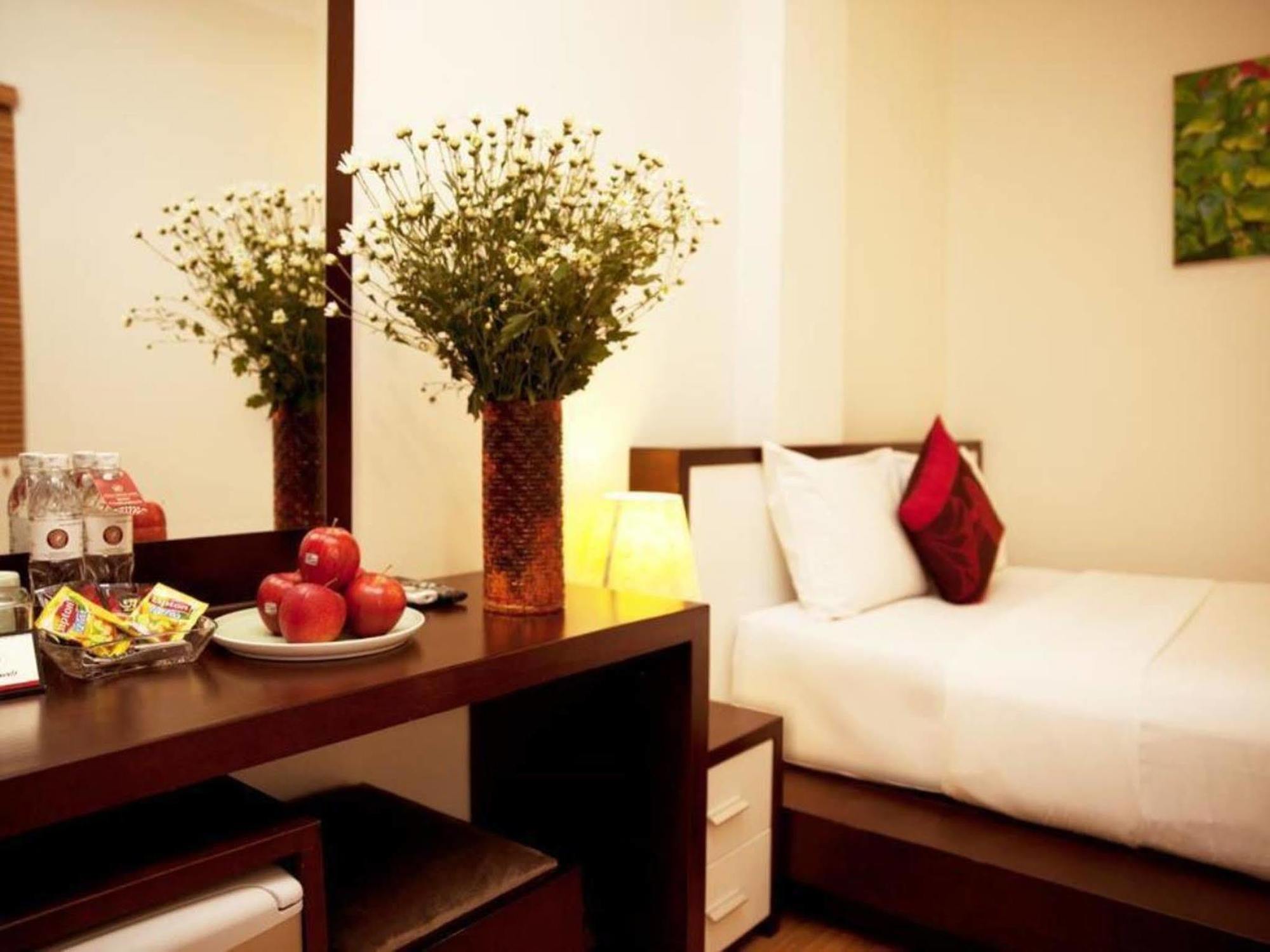 Rising Dragon Estate Hotel Hanoi Exterior foto